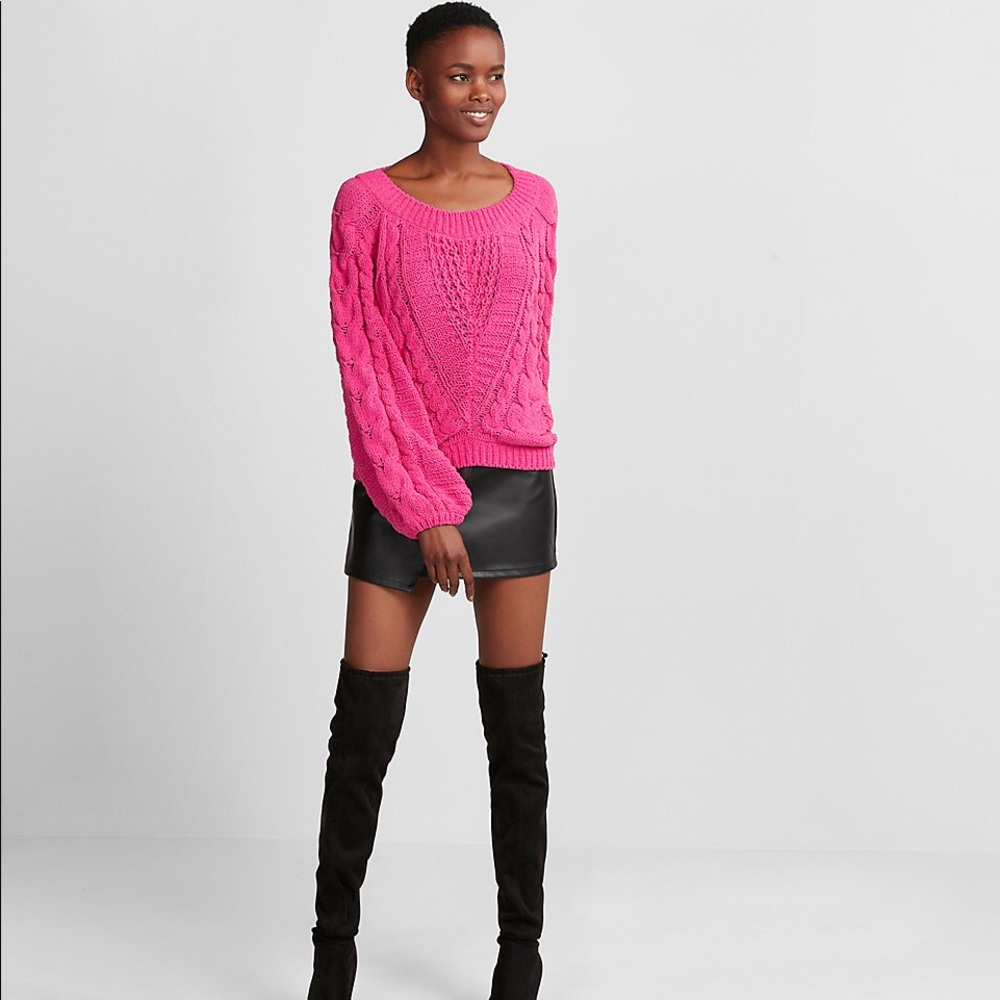 Express Sweater 💗